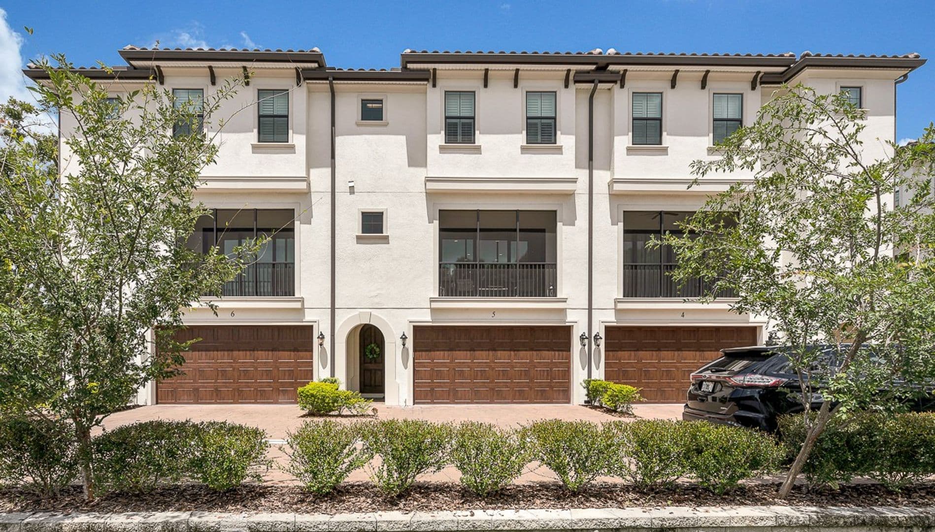 Tampa Townhome: 3215 W. De Leon Street