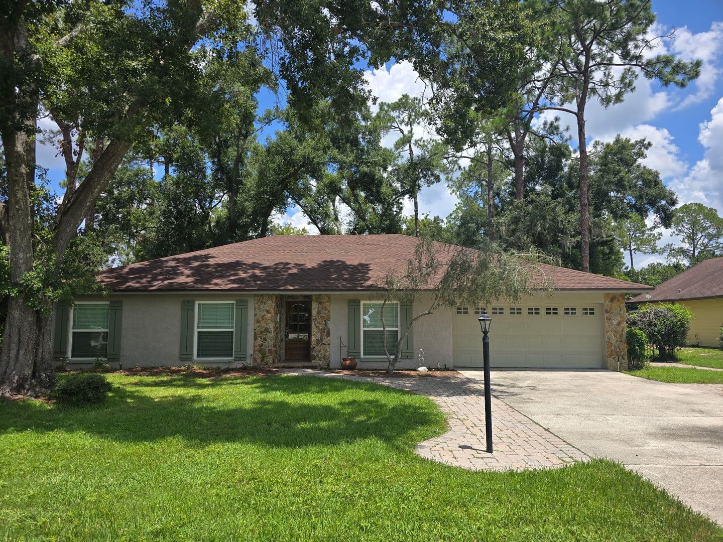 Temple Terrace House: 818 Druid Hills Road