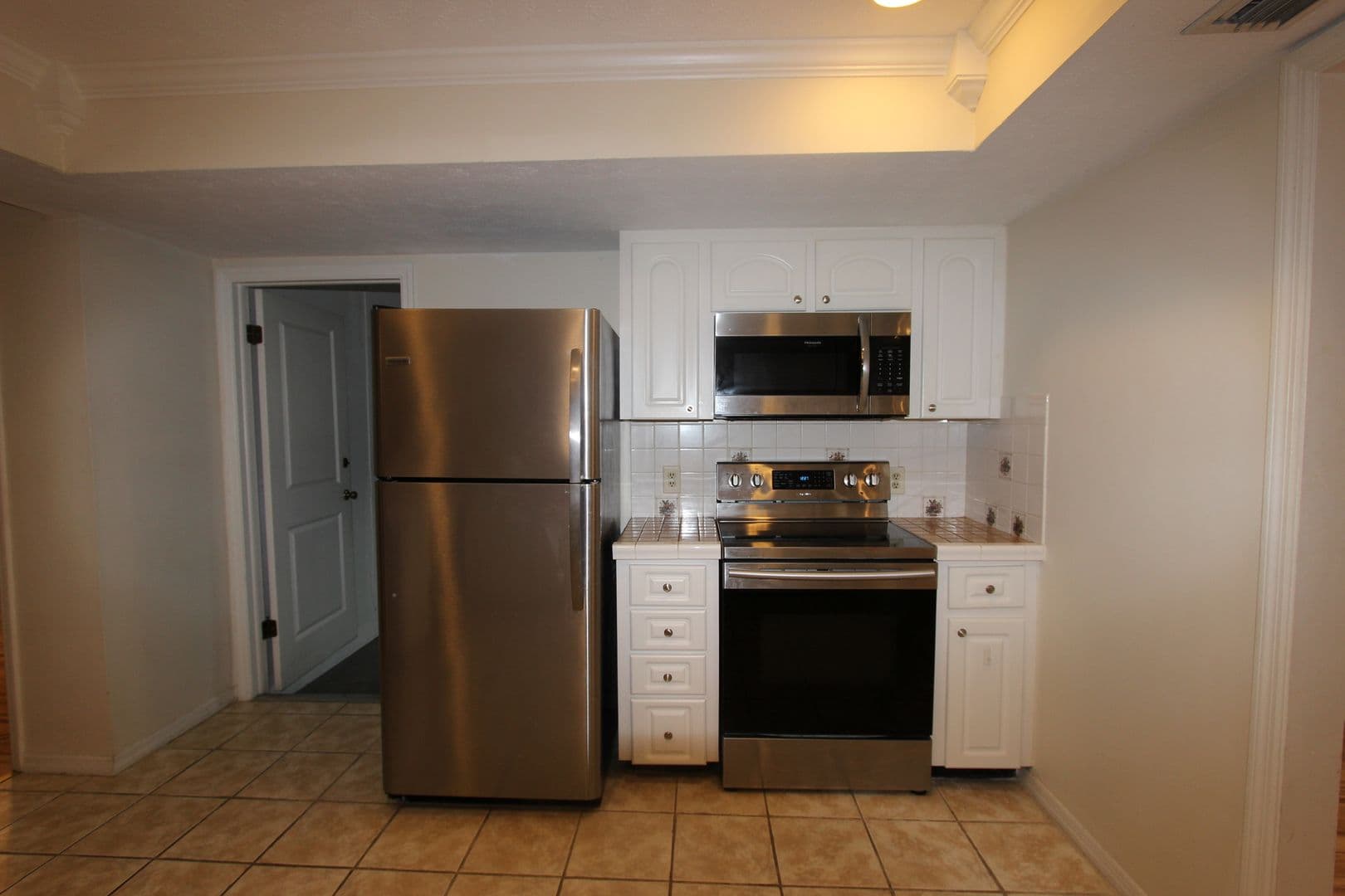 Temple Terrace House: 818 Druid Hills Road