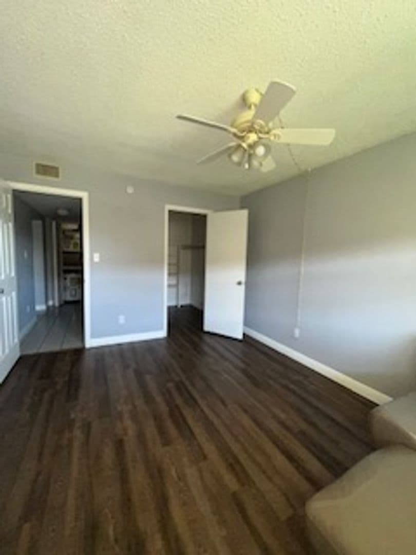 Tampa Condo: 5820 N. Church St. #346