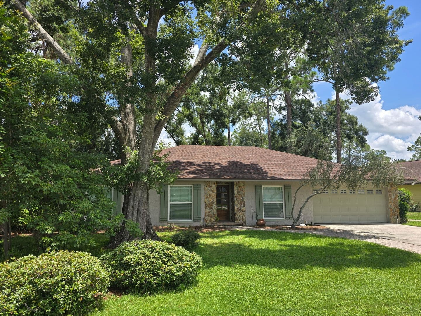 Temple Terrace House: 818 Druid Hills Road