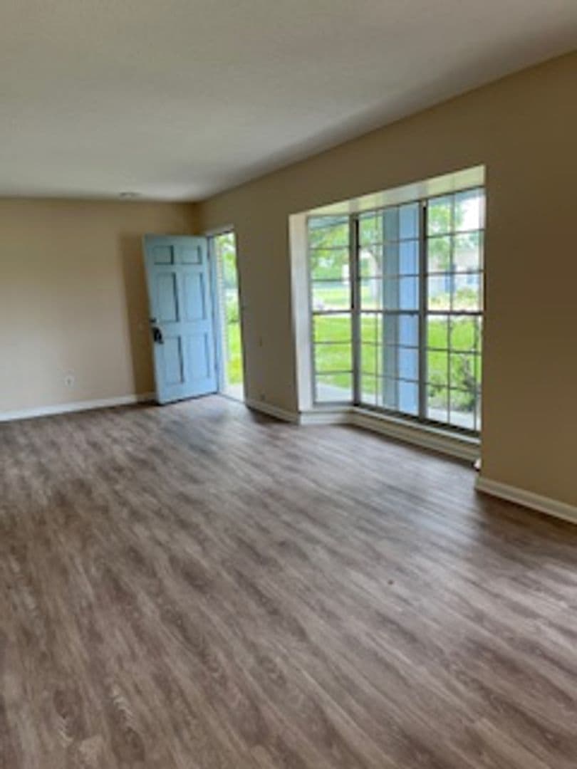 Tampa House: 7106 Northbridge Blvd