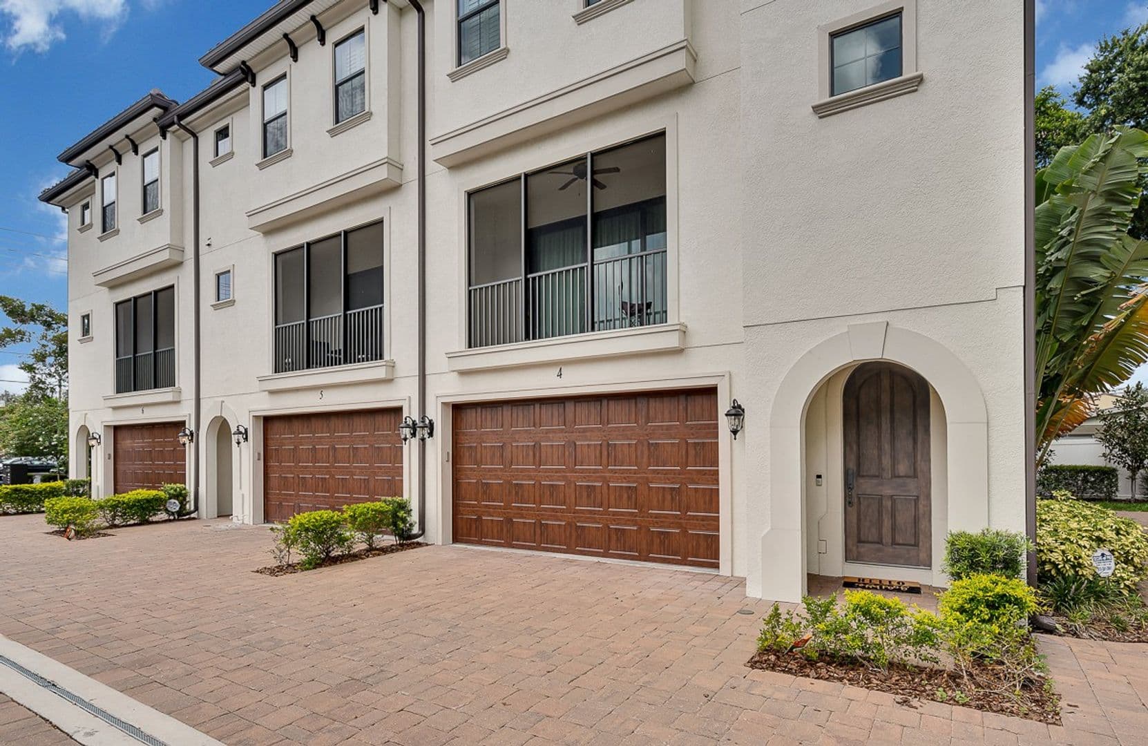 Tampa Townhome: 3215 W. De Leon Street