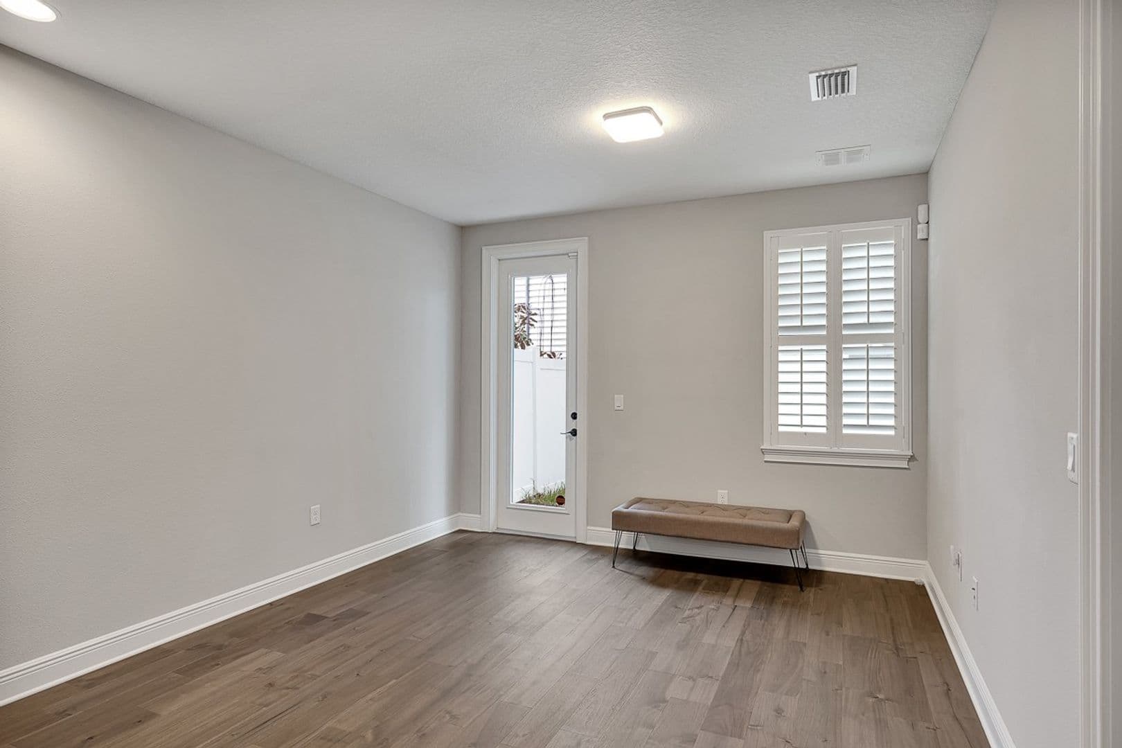 Tampa Townhome: 3215 W. De Leon Street