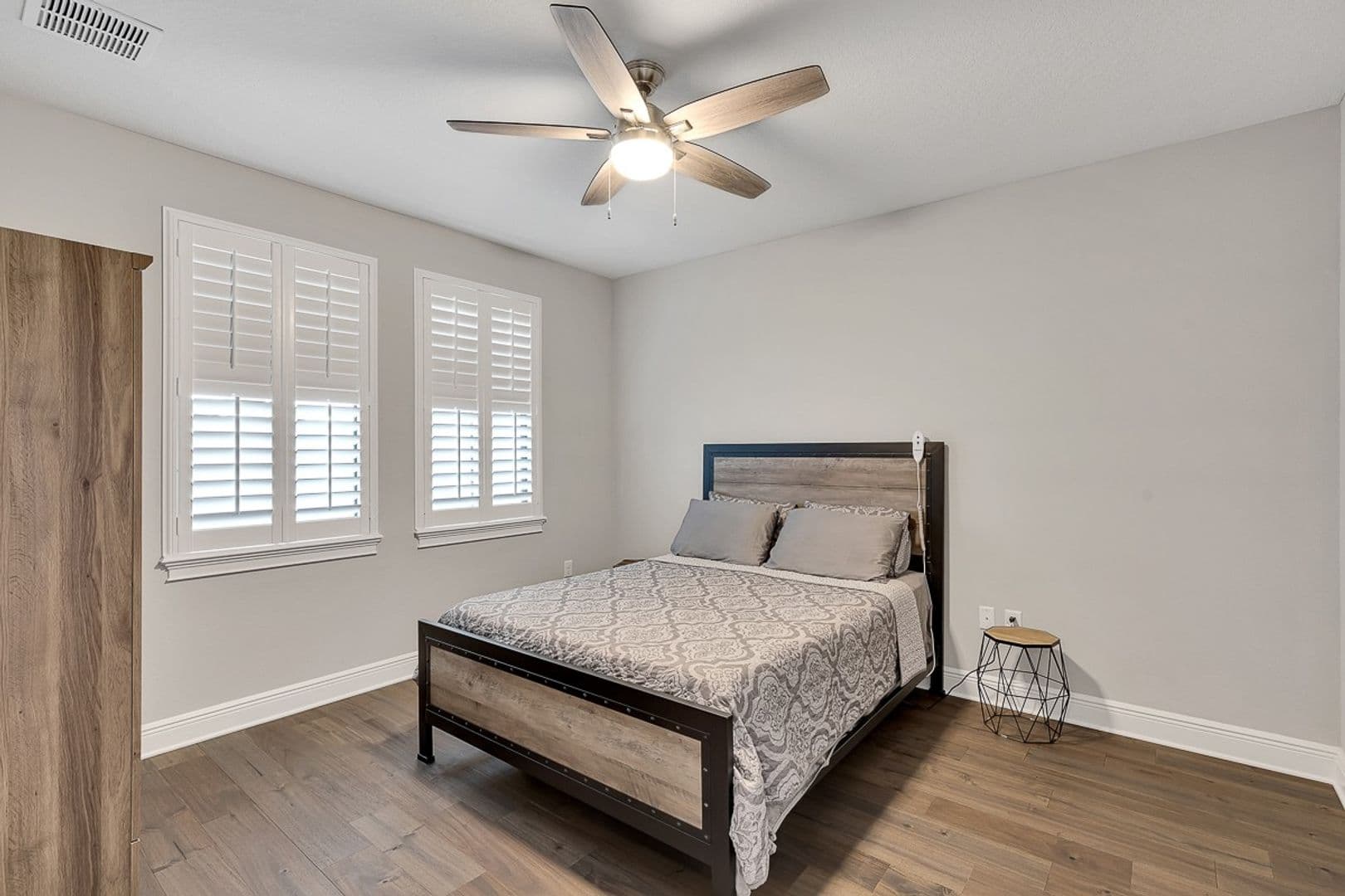 Tampa Townhome: 3215 W. De Leon Street