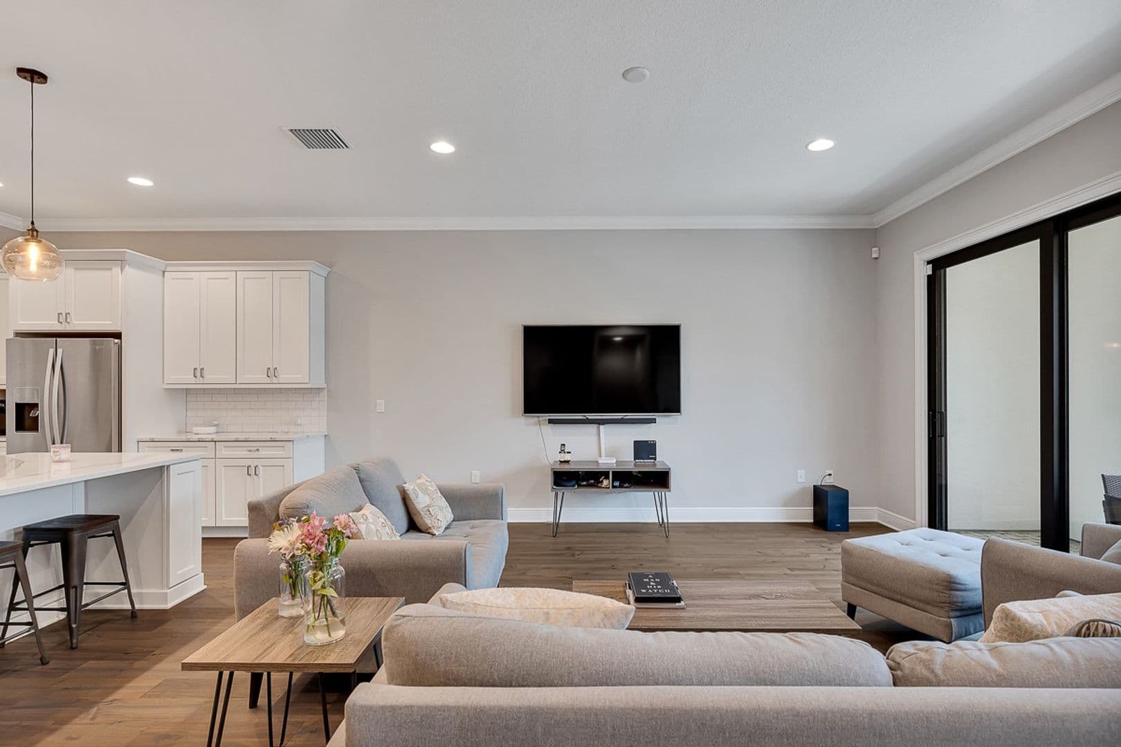 Tampa Townhome: 3215 W. De Leon Street