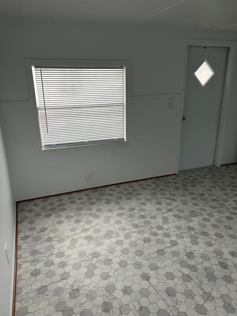 Mary Esther House: 208 Spruce St Lot 2