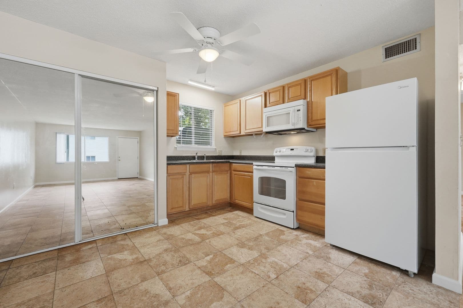 Niceville Apartment: 201 College Boulevard