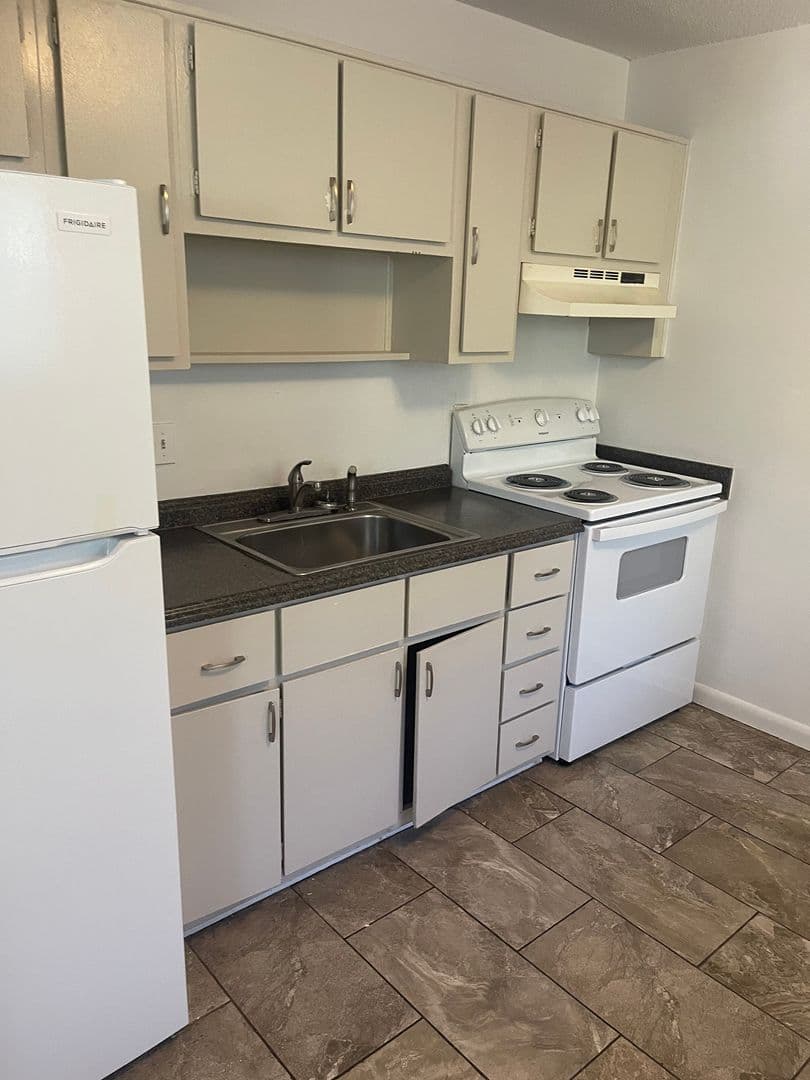 Fort Walton Beach Apartment: 199 Bayou View Drive