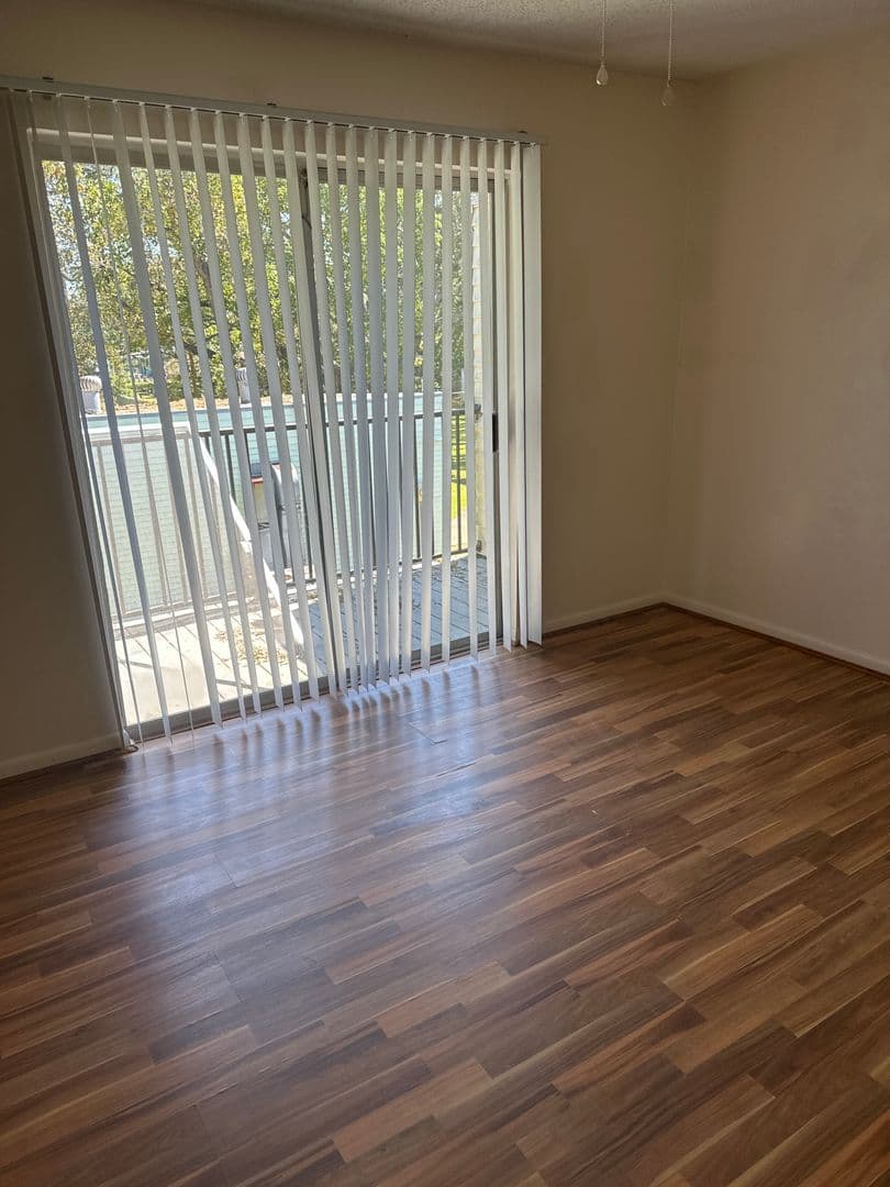 Fort Walton Beach Apartment: 321 Woodrow St. NE