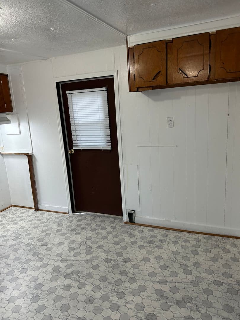 Fort Walton Beach Apartment: 1302 Green Acres Road - Lot 22