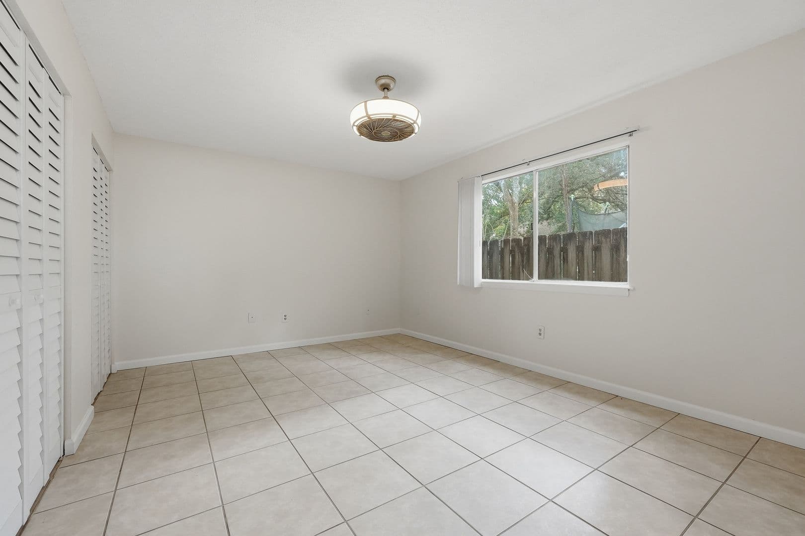 Niceville Apartment: 201 College Boulevard