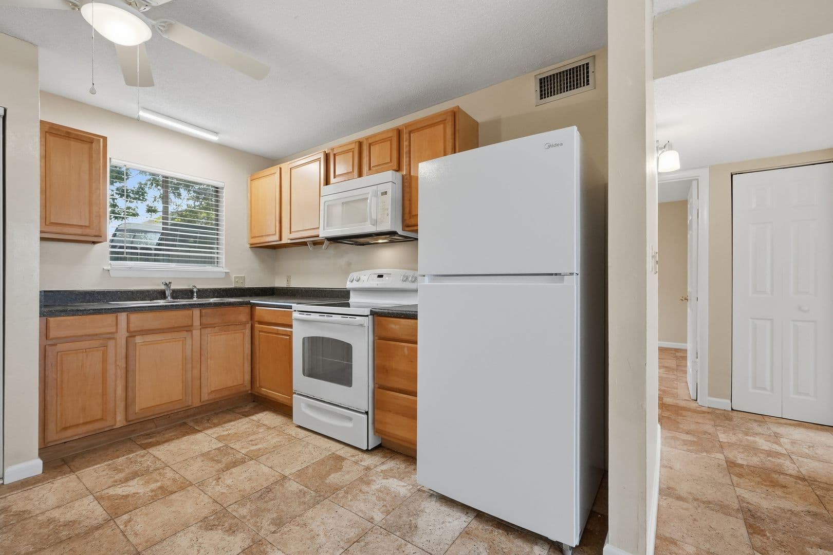 Niceville Apartment: 201 College Boulevard