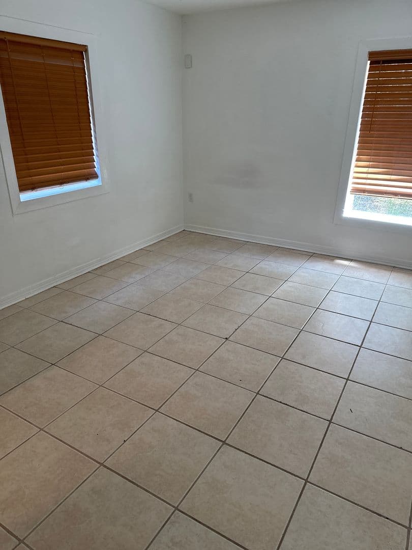 Fort Walton Beach House: 217 Bay Street