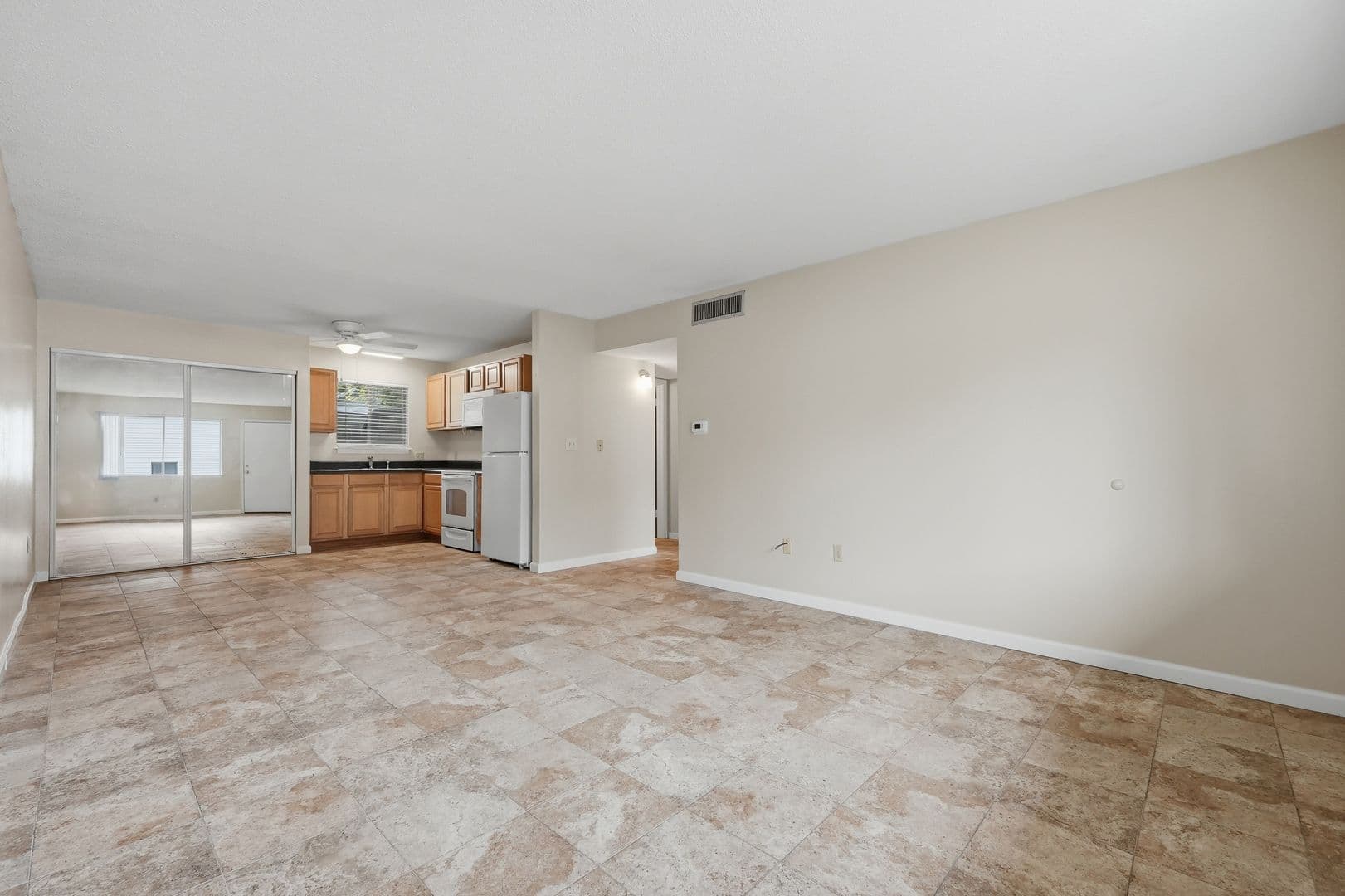 Niceville Apartment: 201 College Boulevard