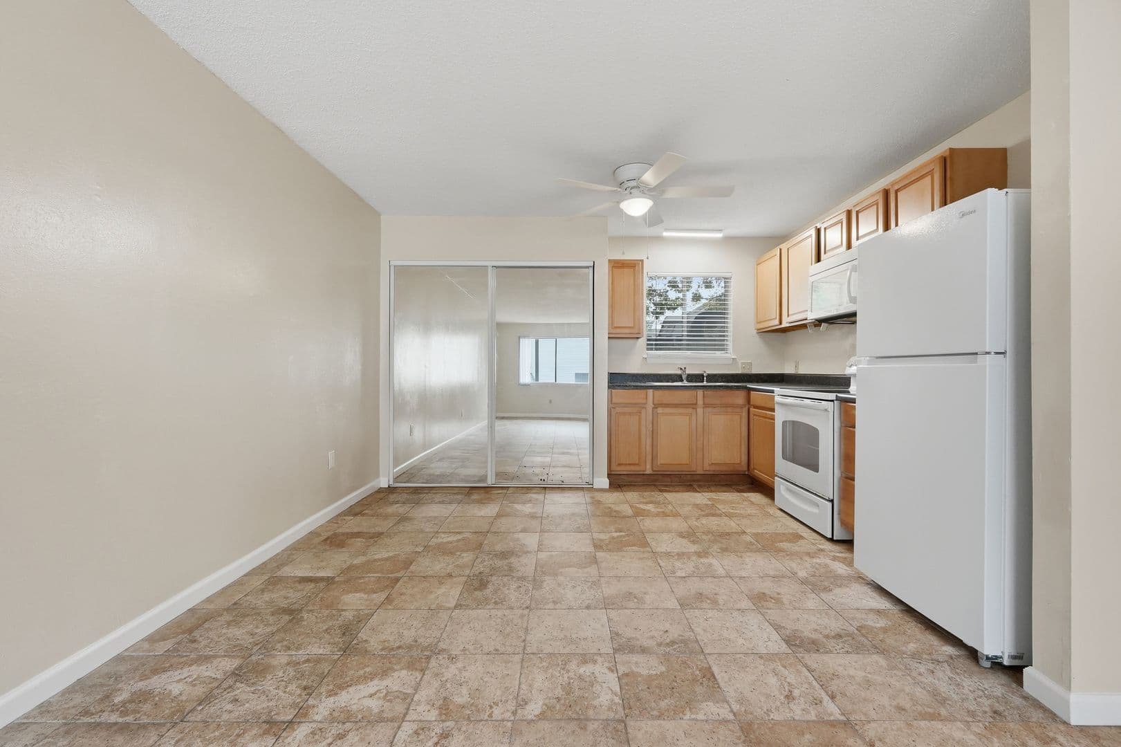 Niceville Apartment: 201 College Boulevard