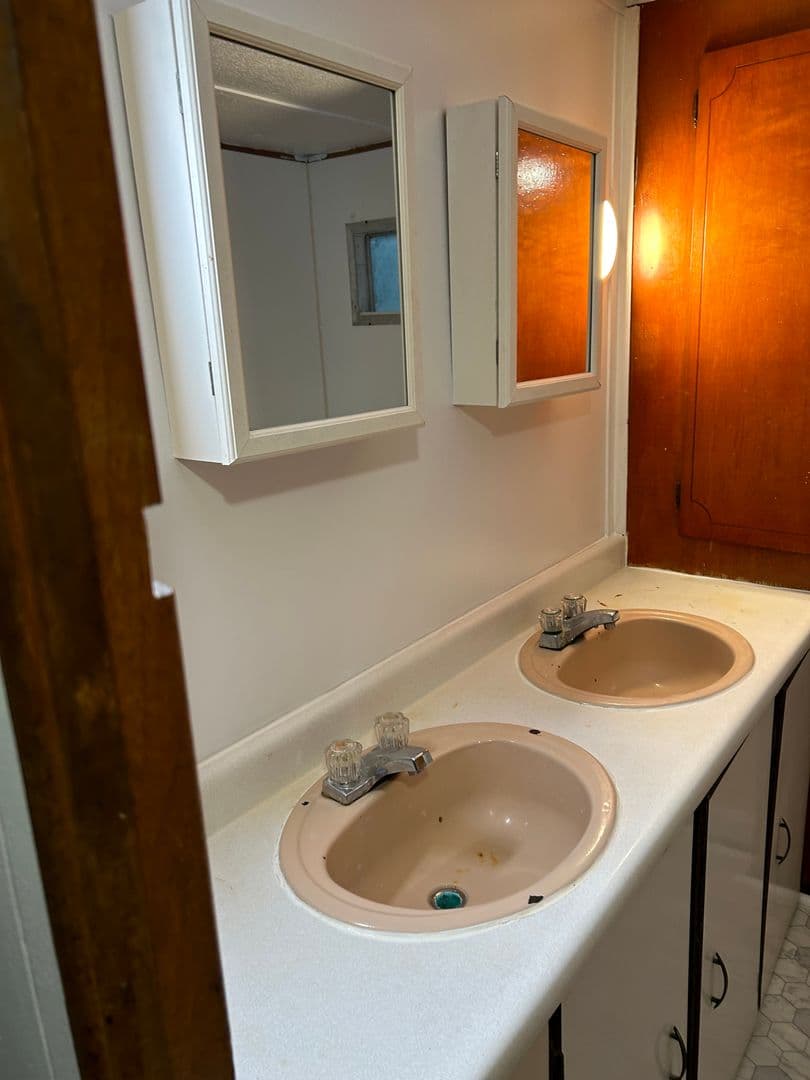 Fort Walton Beach Apartment: 1302 Green Acres Road - Lot 22
