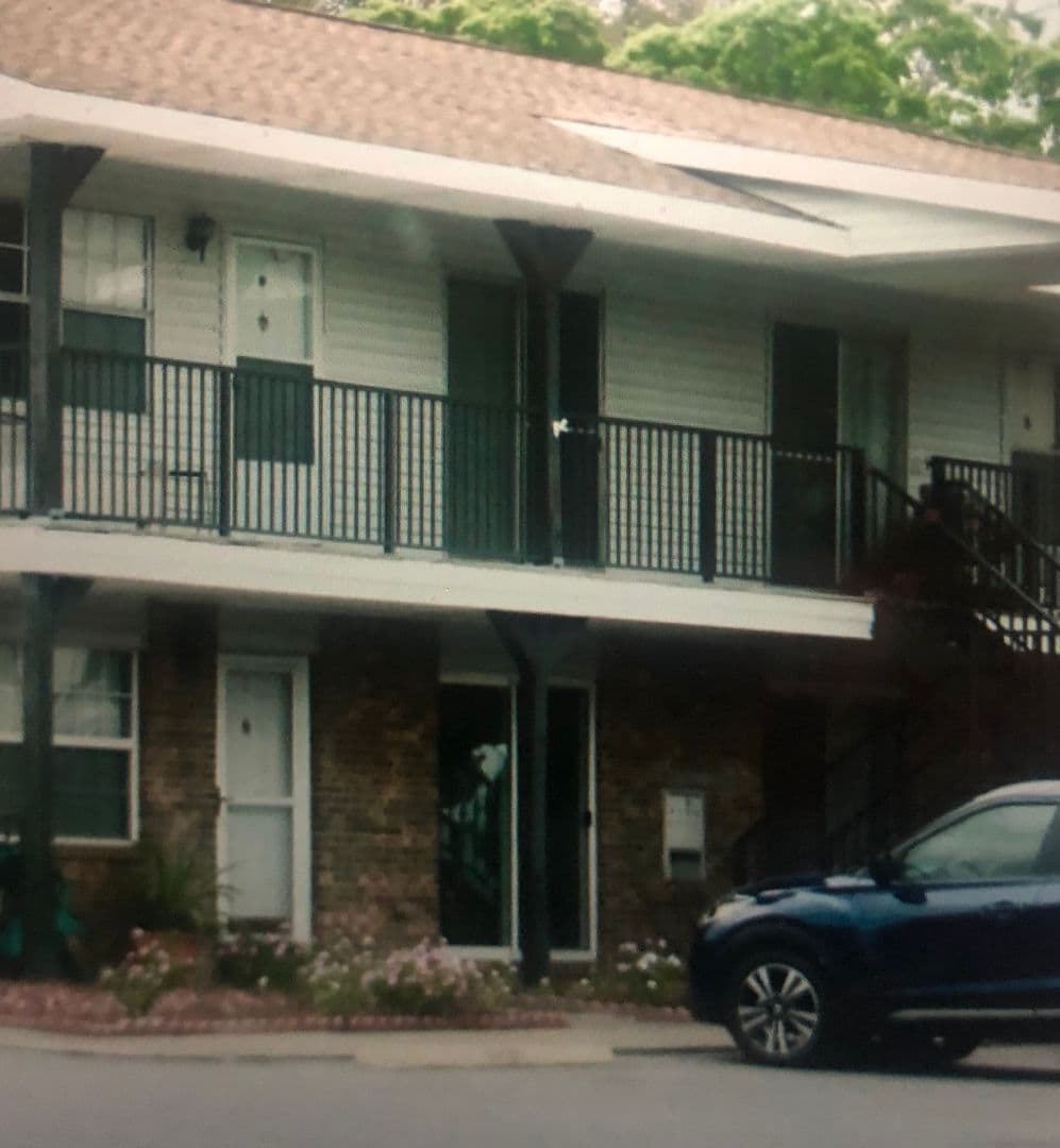 Fort Walton Beach Apartment: 321 Woodrow St. NE