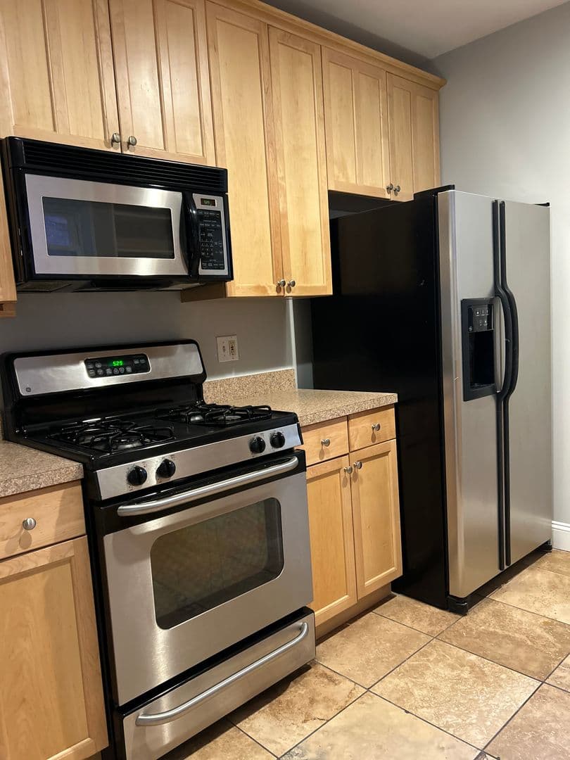 Baltimore Townhome: 816 W 37th St