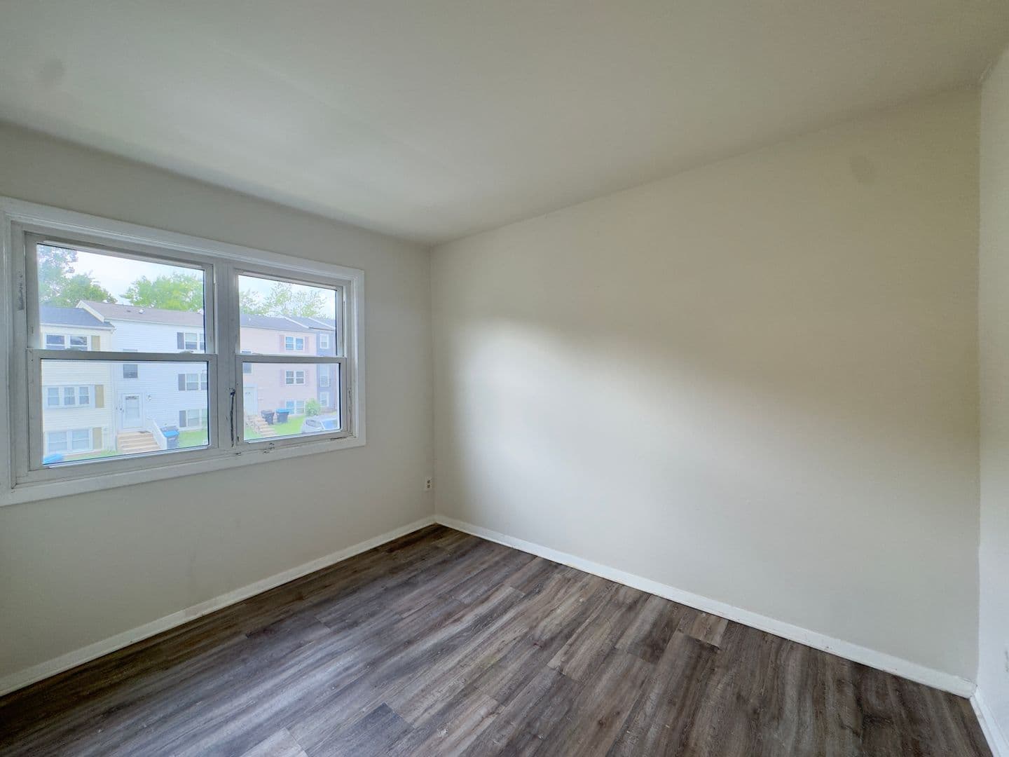Edgewood Townhome: 1830 Eloise Ln