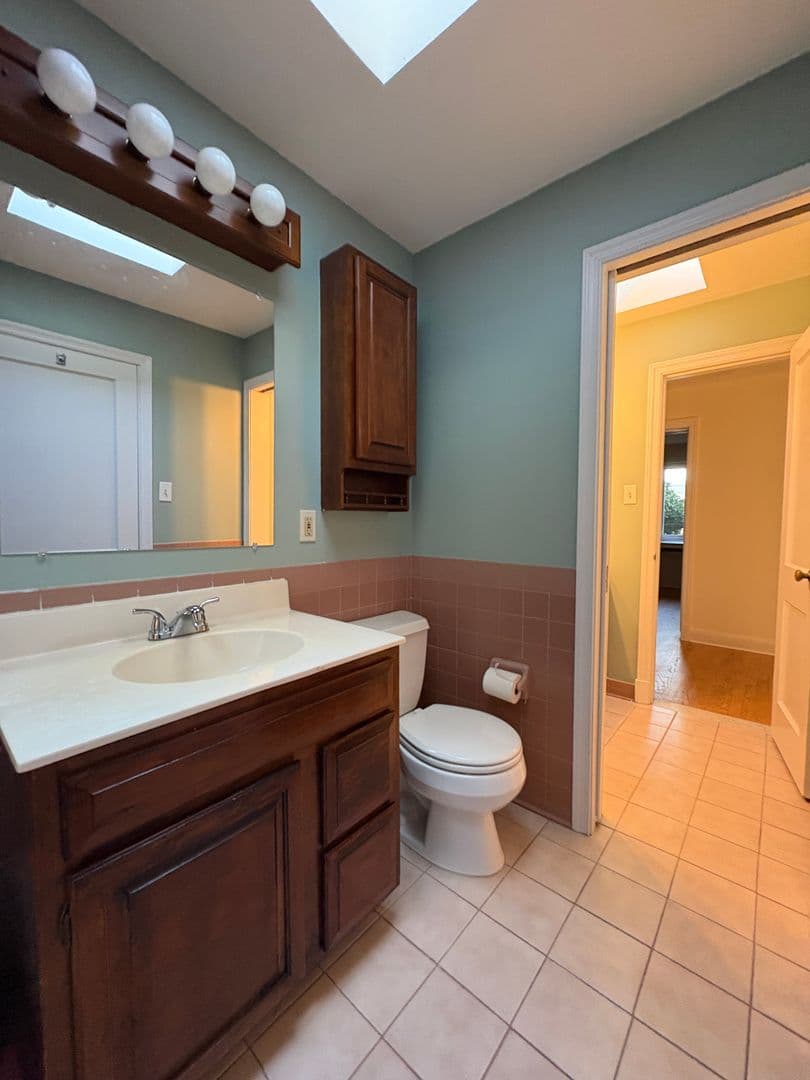 Baltimore House: 2711 Glen Ave