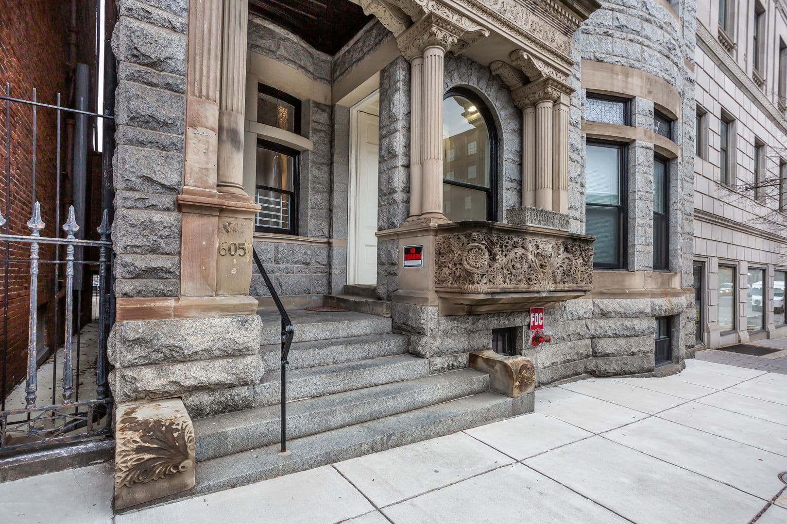 Baltimore Apartment: 605 Park Ave