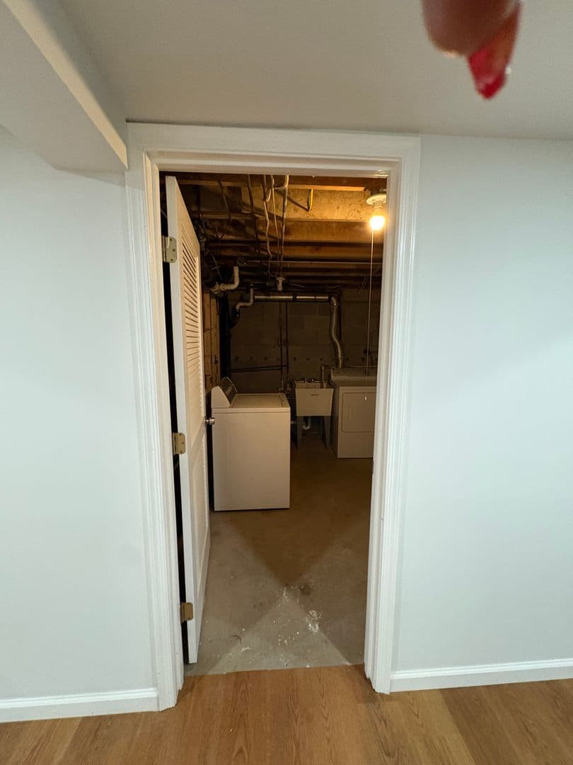 Baltimore House: 2711 Glen Ave