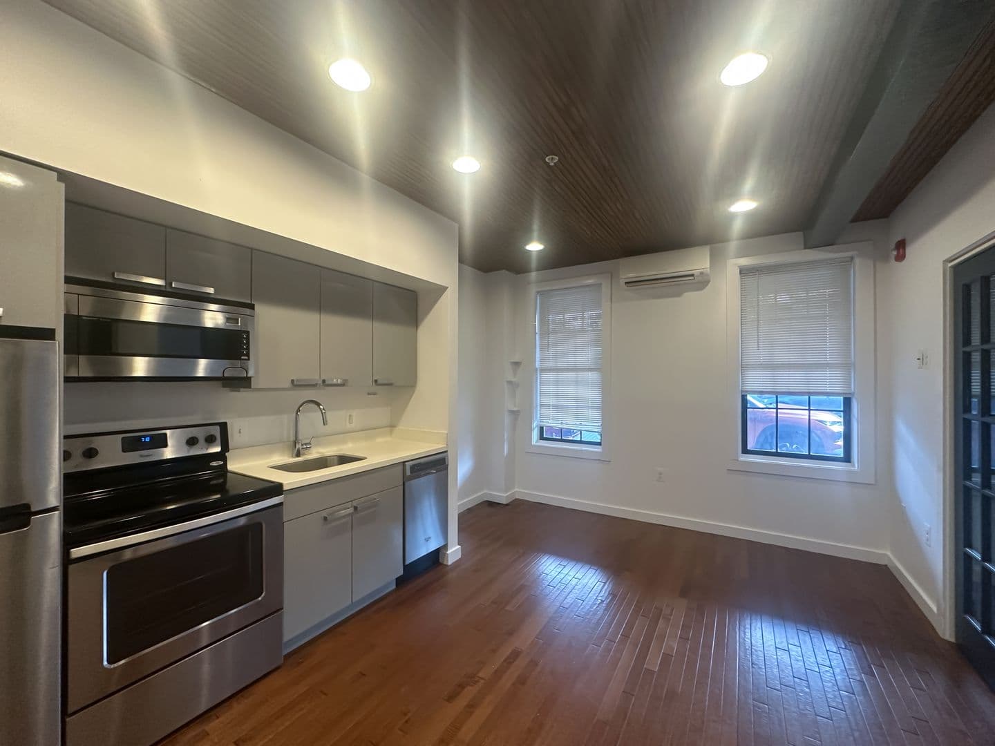 Baltimore Apartment: 613 Portland St