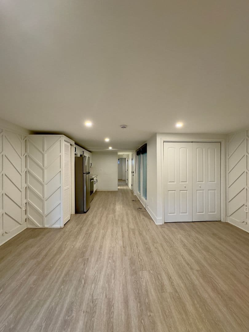Baltimore Apartment: 1720 St. Paul Street