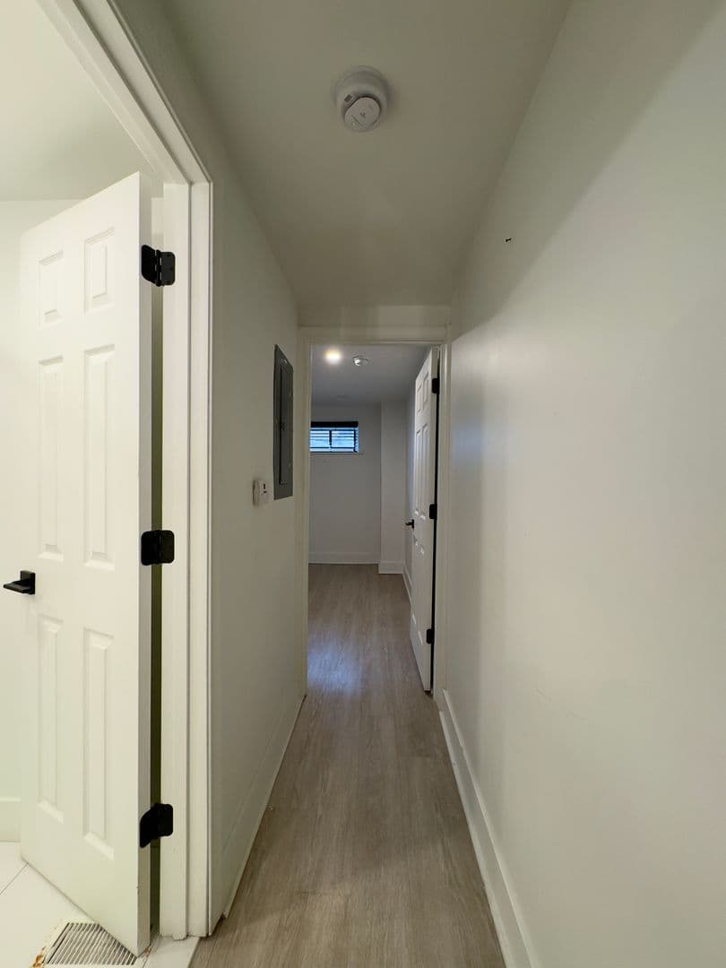 Baltimore Apartment: 1720 St. Paul Street