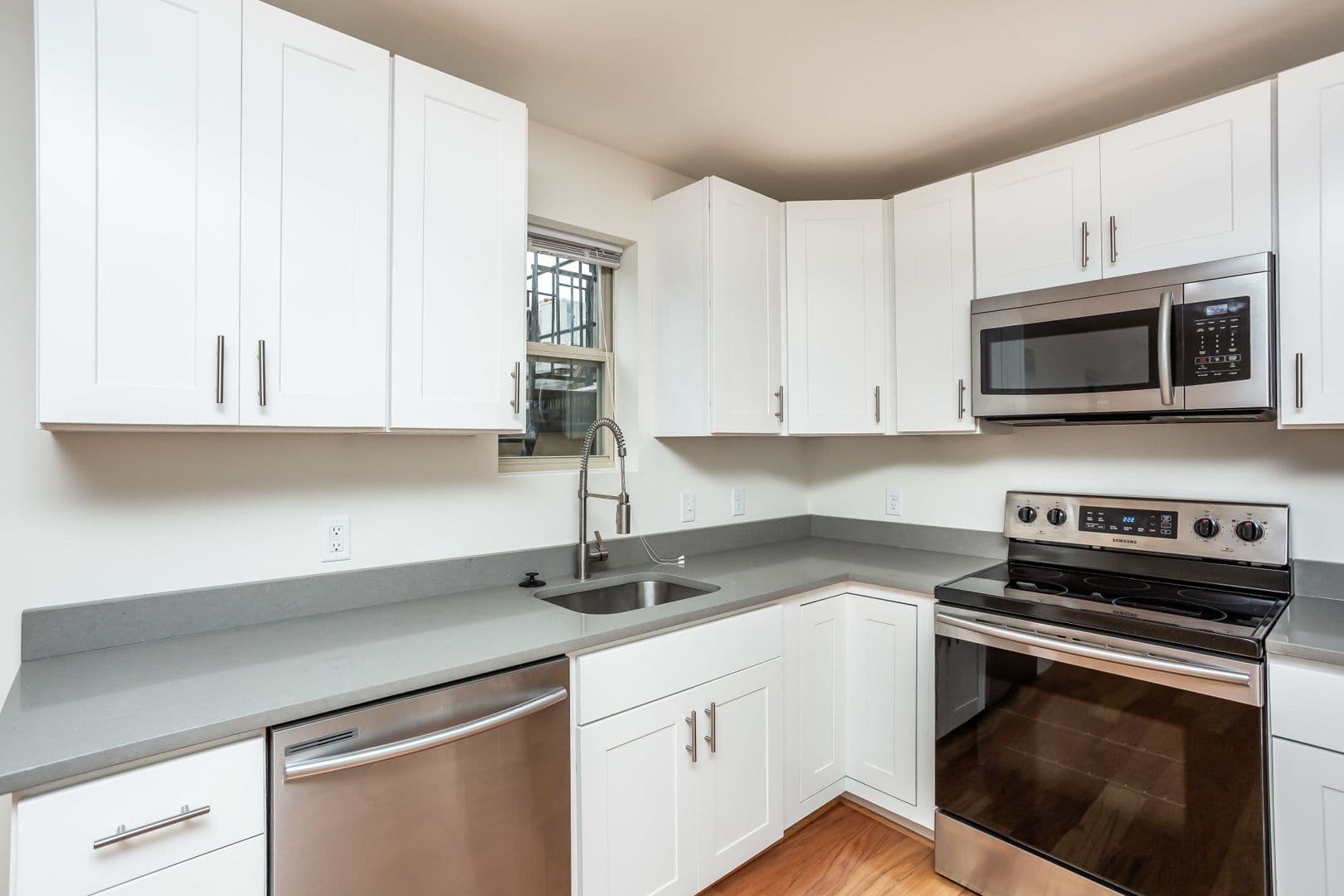 Baltimore Apartment: 605 Park Ave