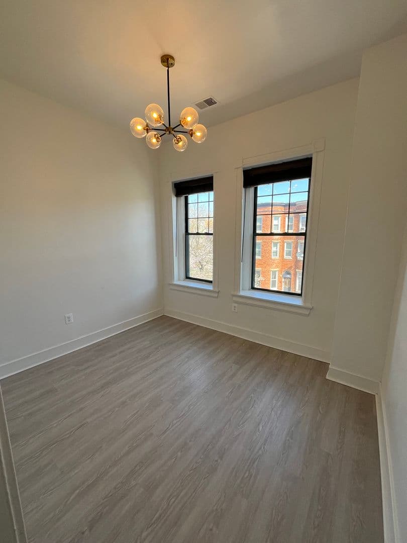 Baltimore Apartment: 1720 St. Paul Street