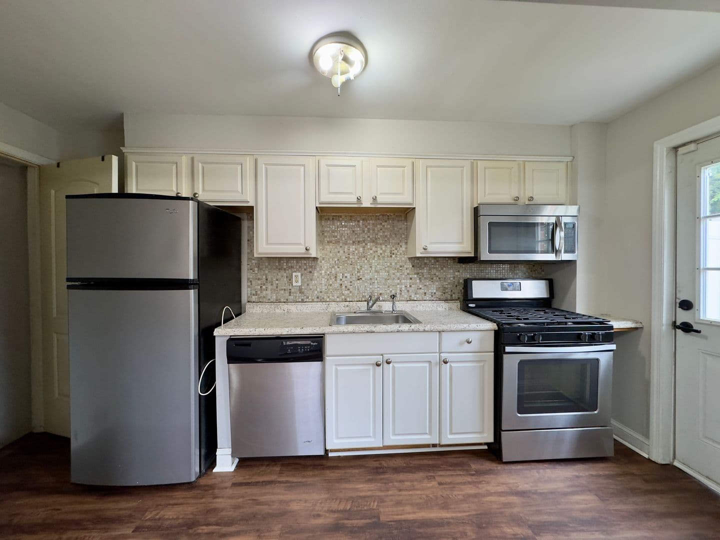 Baltimore Townhome: 5615 Belle Ave