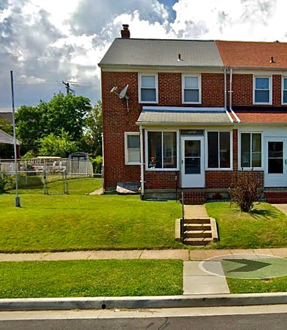 Baltimore Townhome: 7226 Bridgewood Dr
