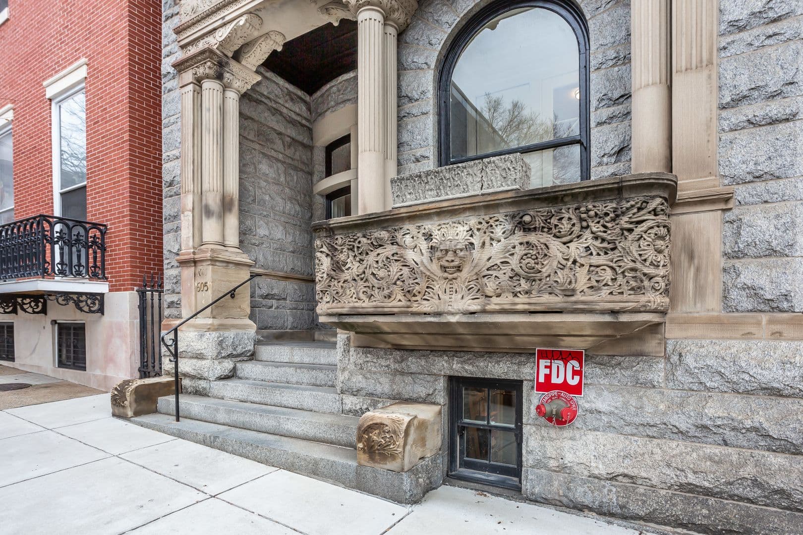 Baltimore Apartment: 605 Park Ave
