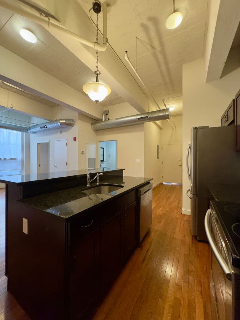 Baltimore Apartment: 311 W Baltimore St