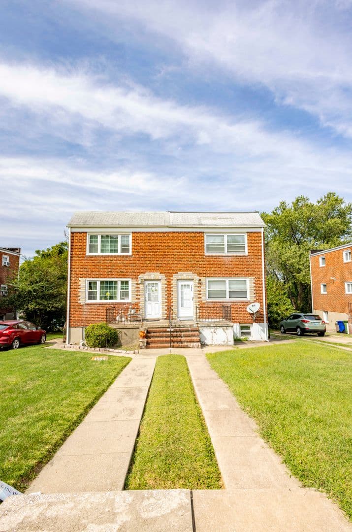 Baltimore Apartment: 4806 Sipple Ave