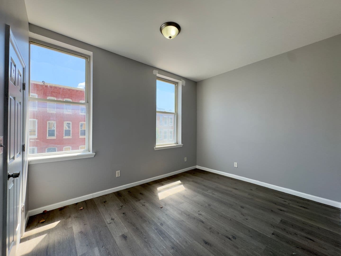 Baltimore Apartment: 2428 N Calvert St