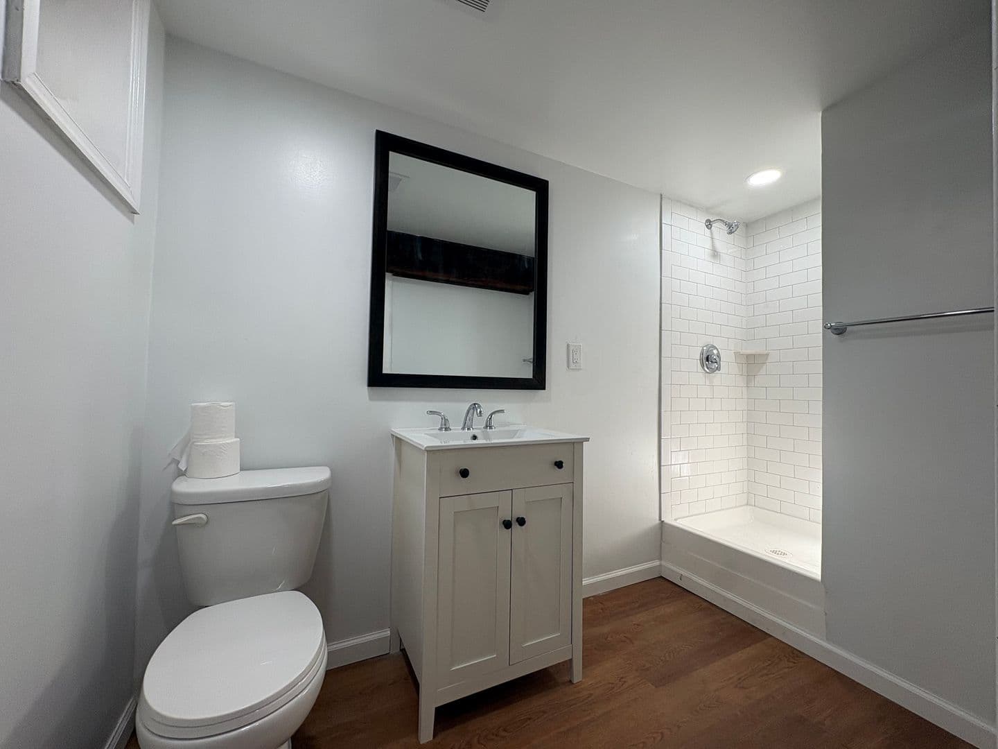 Baltimore House: 2711 Glen Ave