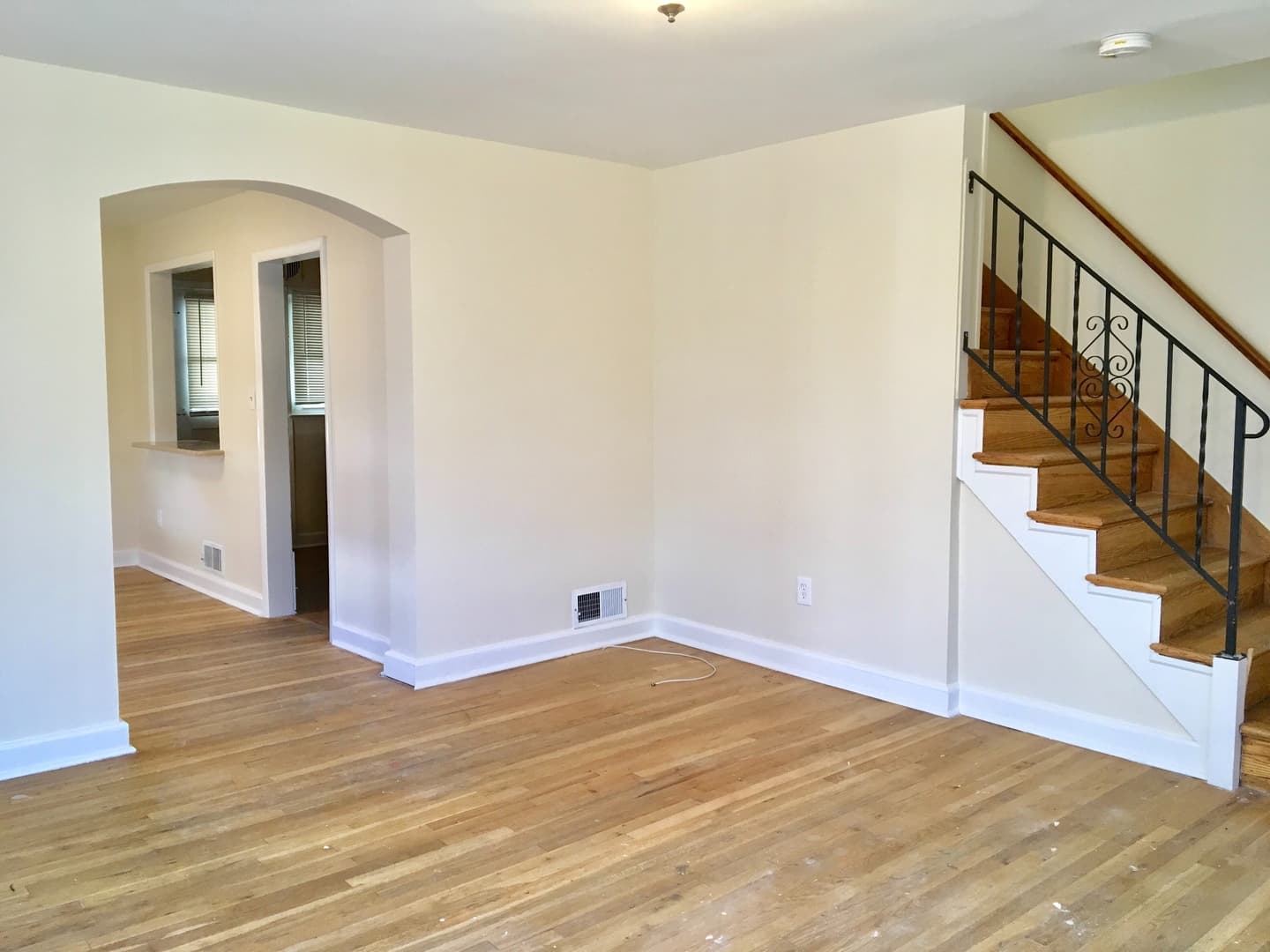 Baltimore Townhome: 7226 Bridgewood Dr