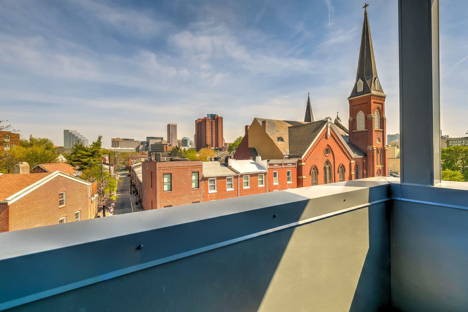Baltimore Apartment: 115 W Hamburg