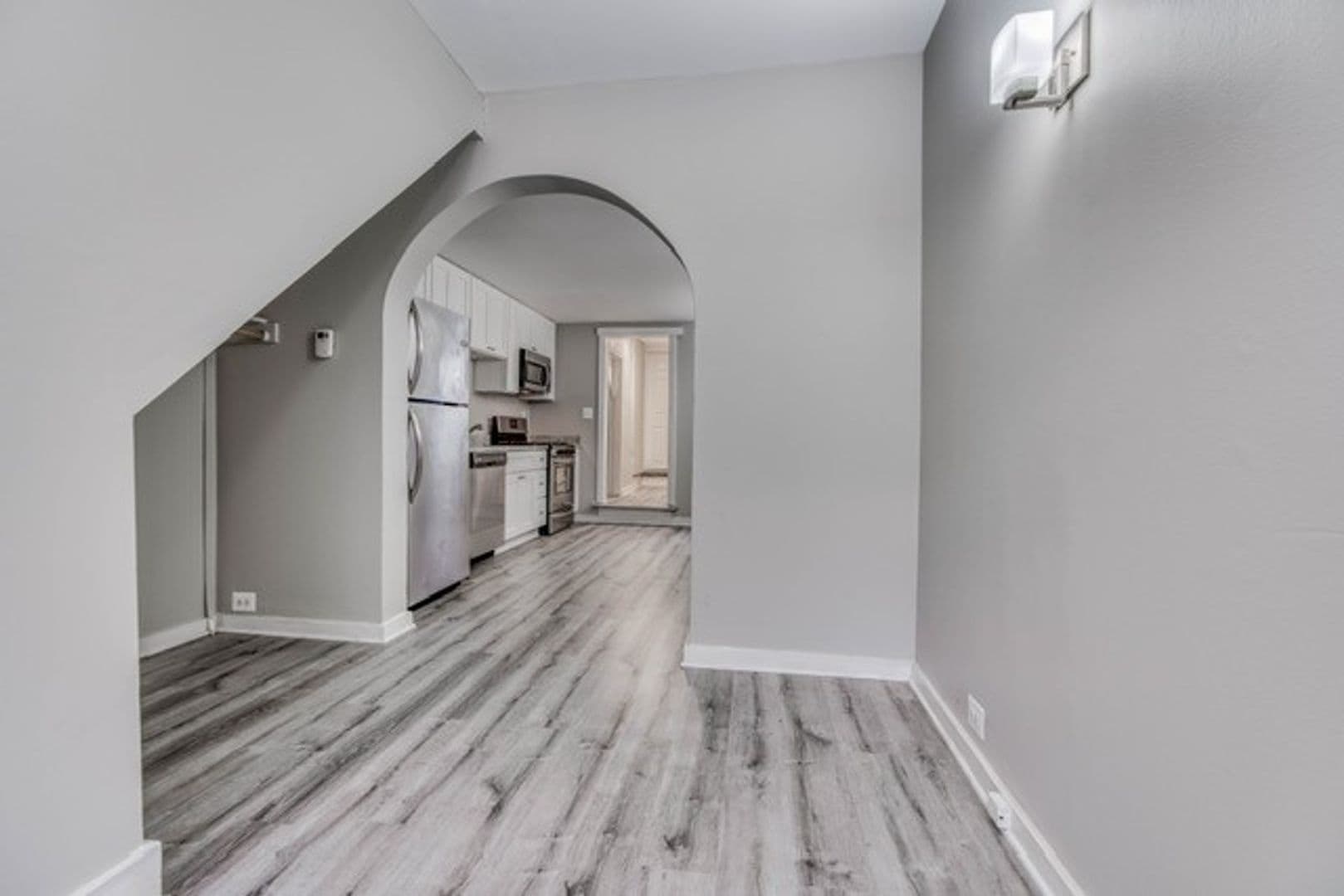 Baltimore Apartment: 102 S Wolfe Street