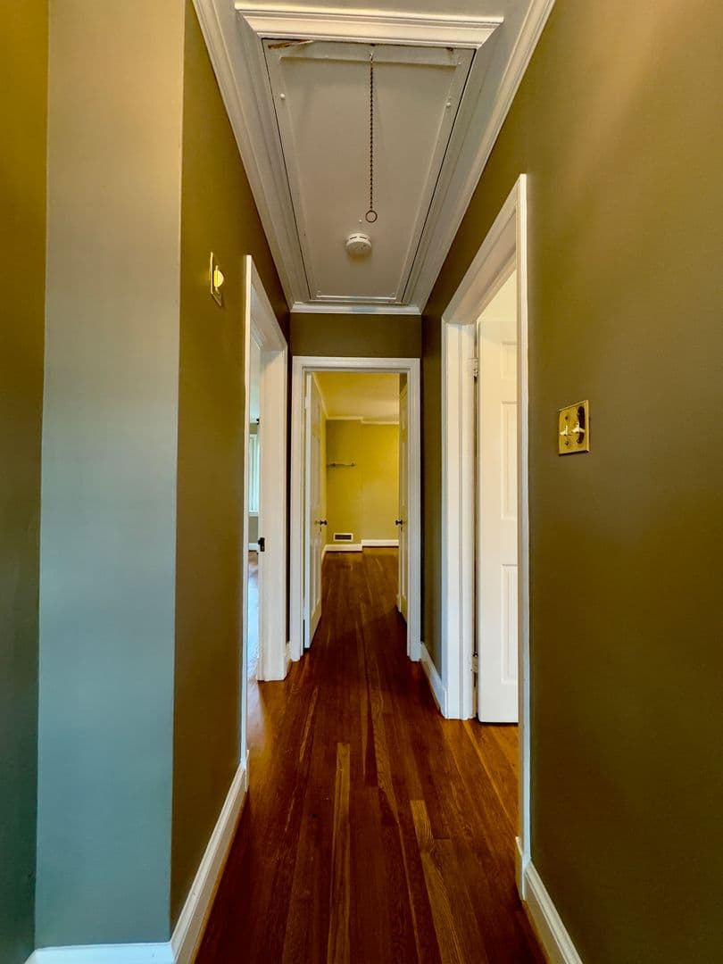 Baltimore House: 115 E Northern Pkwy