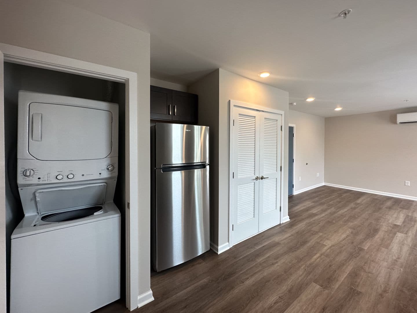 Baltimore Apartment: 5508 Belair Rd
