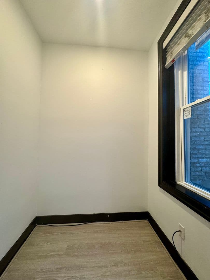Baltimore Apartment: 1005 N Charles St