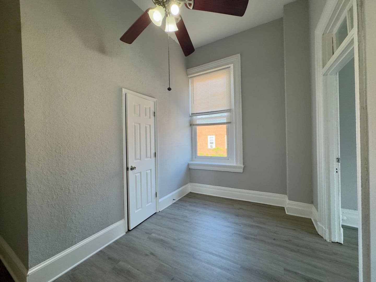 Baltimore Apartment: 1322-1324 Eutaw Pl
