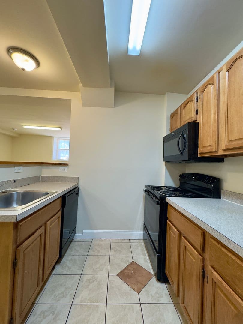 Baltimore Apartment: 2401 Brookfield Ave