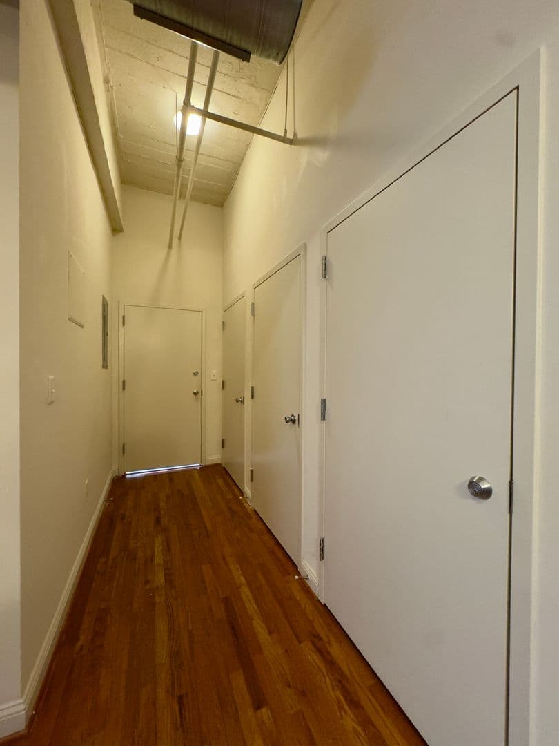 Baltimore Apartment: 311 W Baltimore St