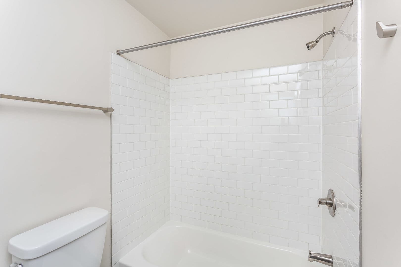 Baltimore Apartment: 605 Park Ave