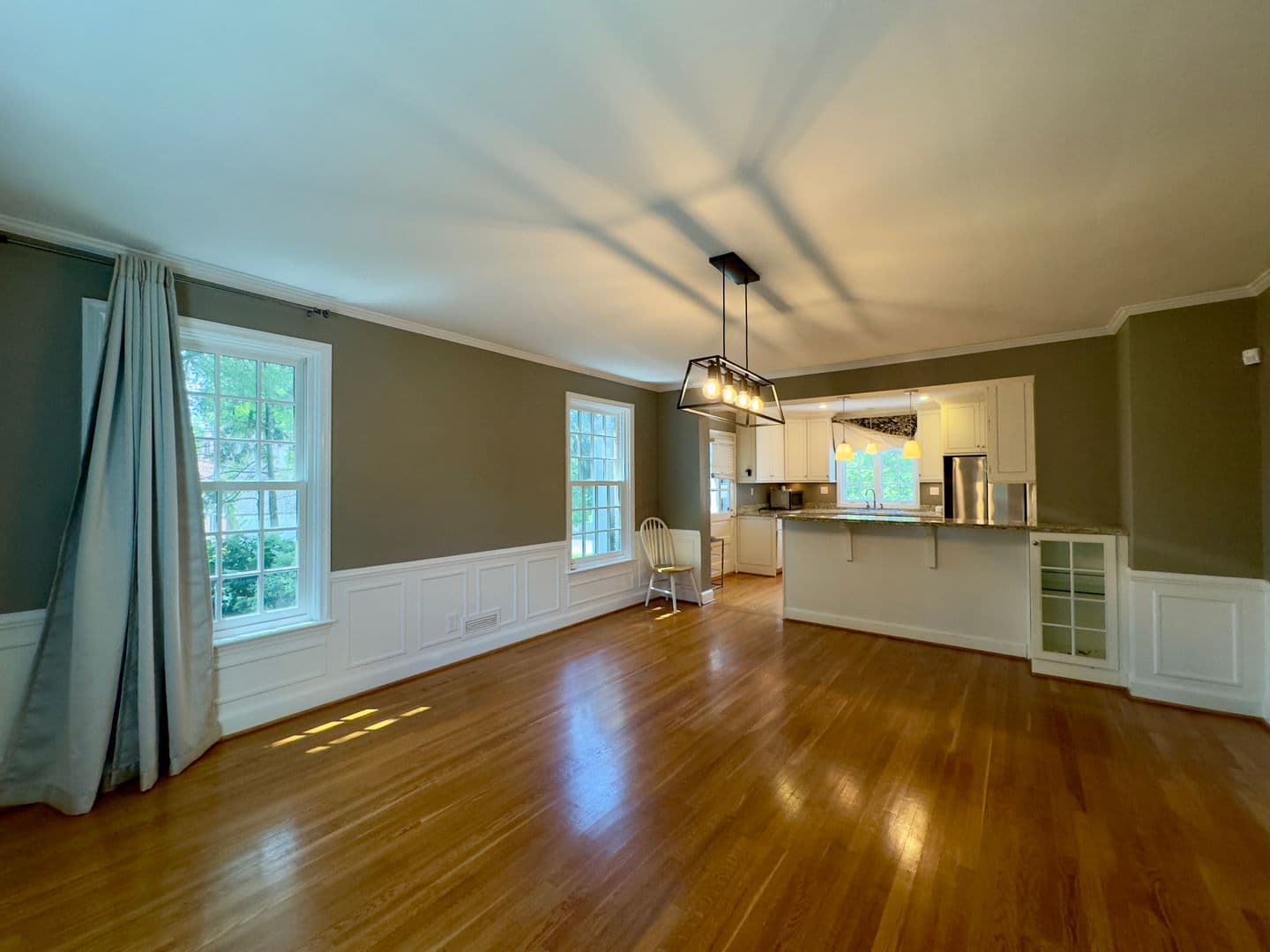Baltimore House: 115 E Northern Pkwy